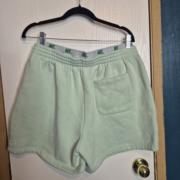 708 melody ehsani - Picture 2 of 3